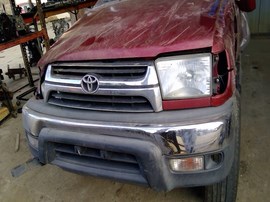 2001 TOYOTA 4RUNNER, SR5 MODEL, BURGUNDY, AT, 2WD.  Z26279